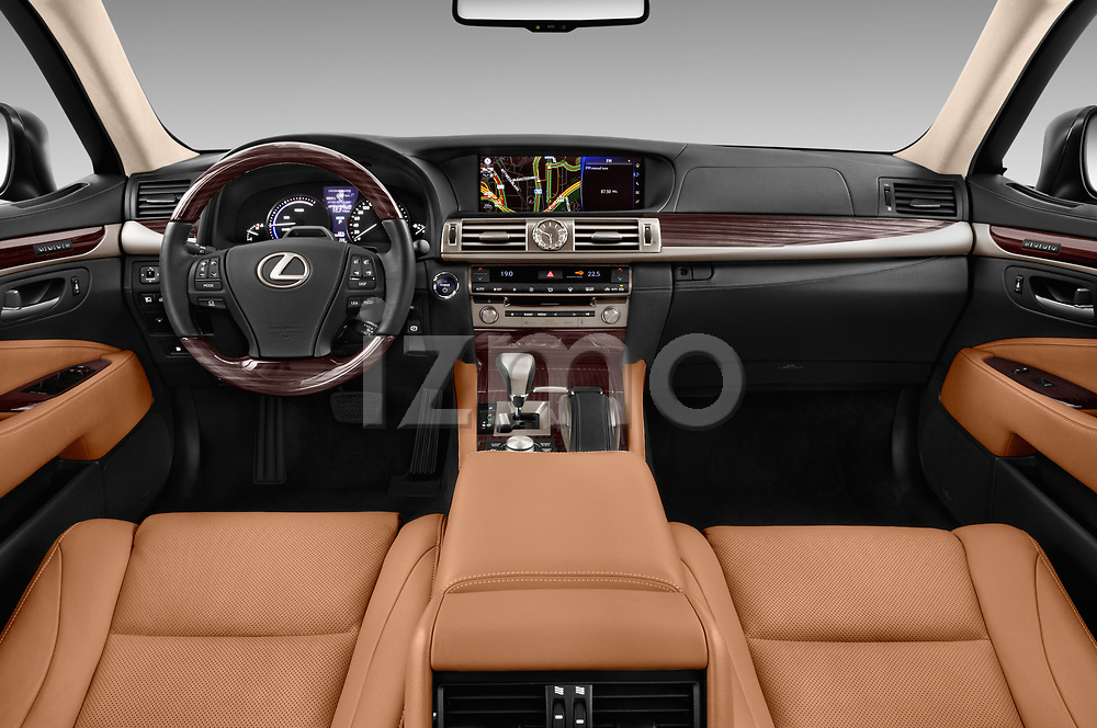 2016 Lexus LS 600H-L-President-Line 4 Door Sedan Dashboard Stockphoto |  izmostock