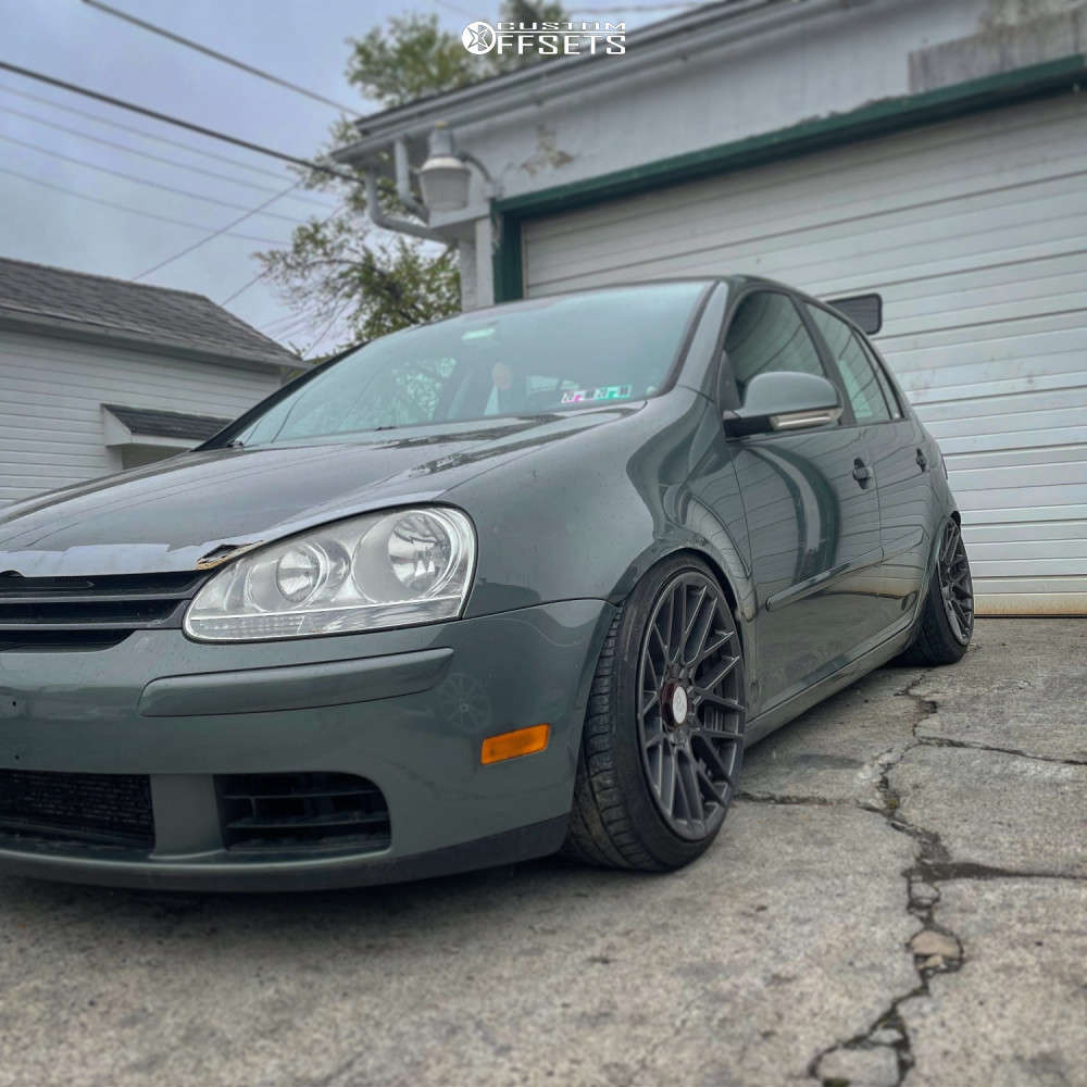 2007 Volkswagen Rabbit with 18x9.5 35 Rotiform Rse and 225/45R18 Achilles  Atr Sport and Coilovers | Custom Offsets