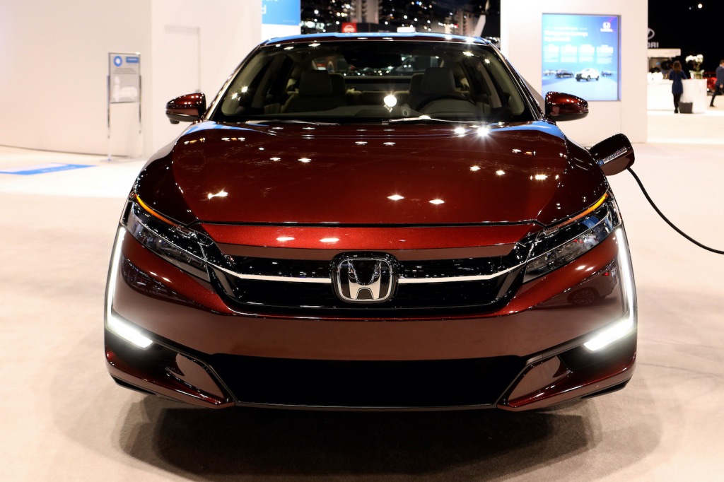 It's a Great Time to Buy a Used Honda Clarity Plug-in Hybrid