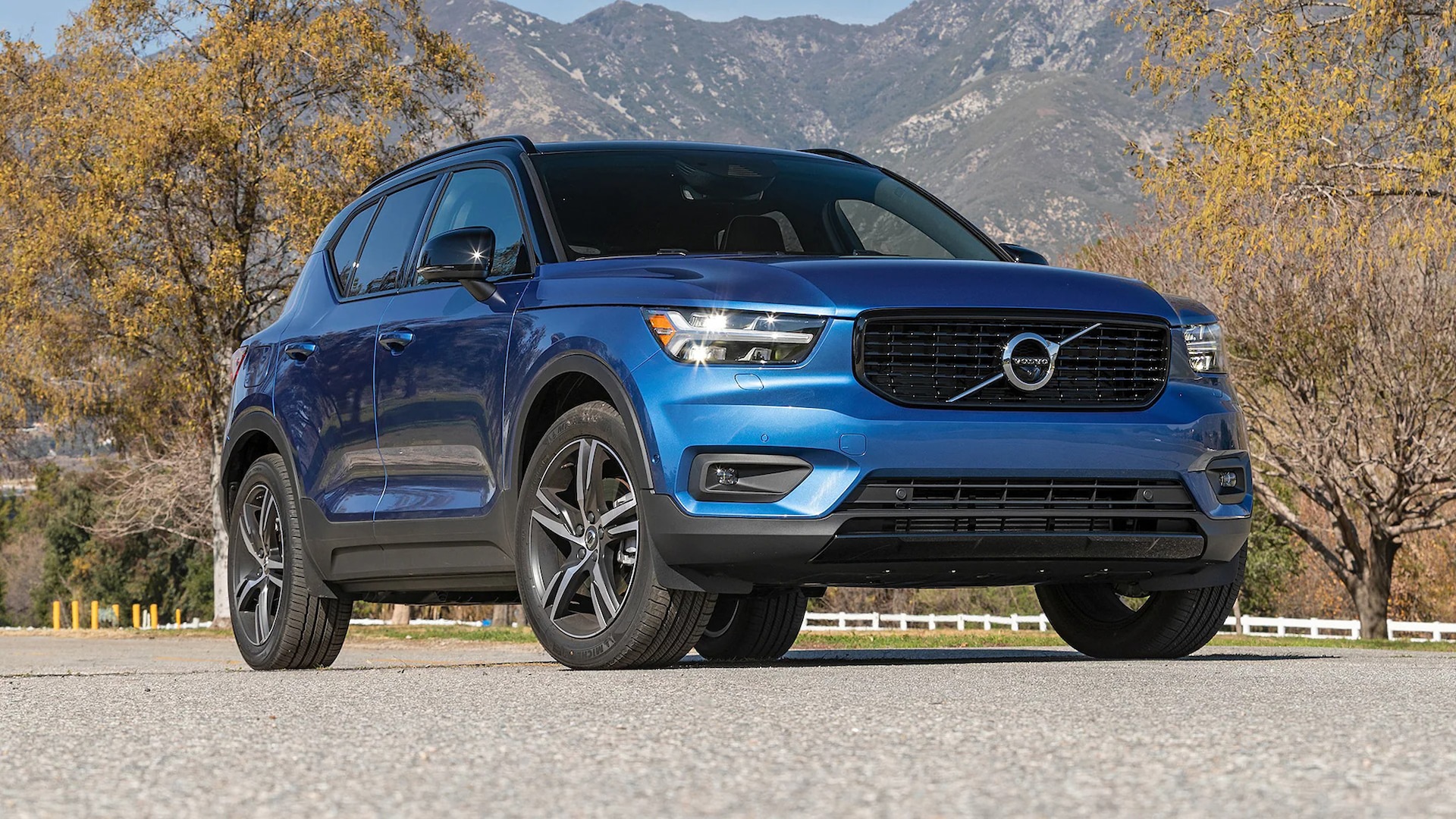 2022 Volvo XC40 Prices, Reviews, and Photos - MotorTrend