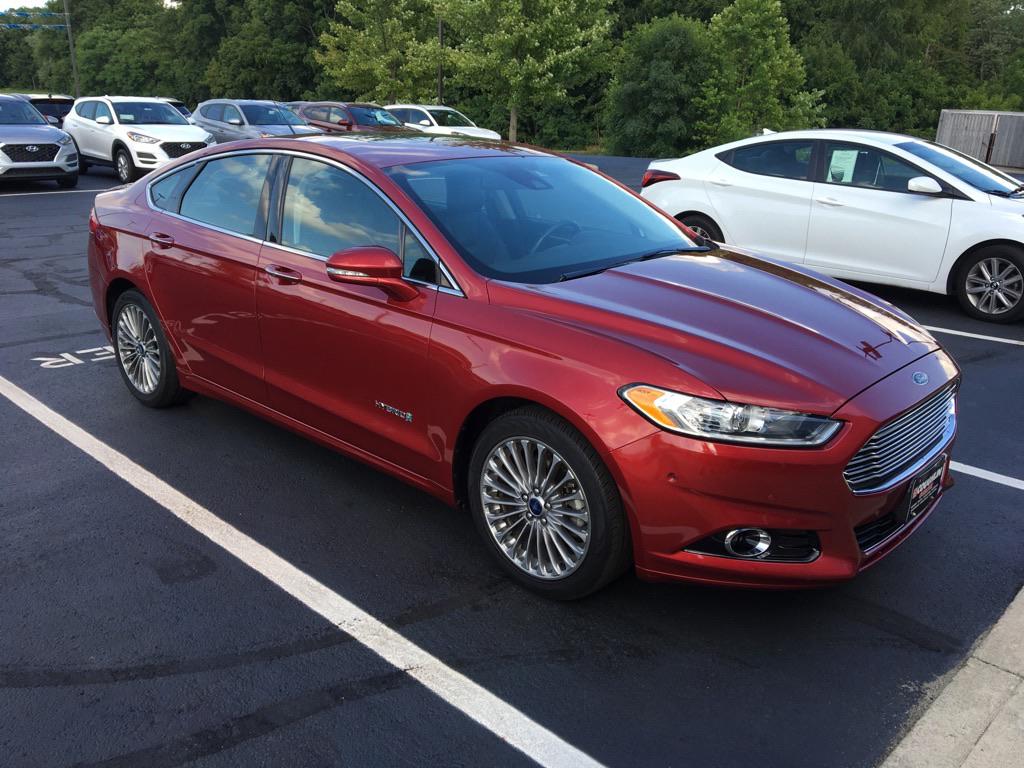 need help deciding whether to buy this car? 2013 ford fusion titanium hybrid,  120k miles, $8500 — seems to be in good condition but i don't know much  about cars : r/fordfusion
