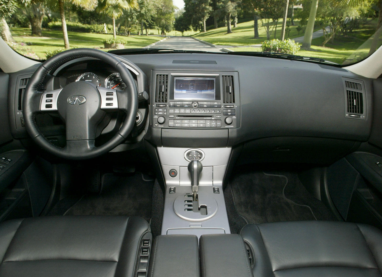 2008 Infiniti FX35 Interior Photos | CarBuzz