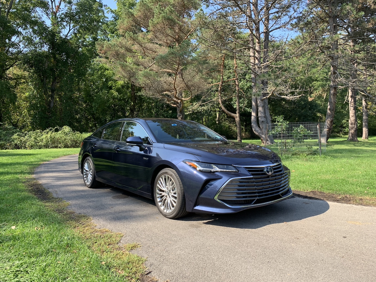Road Test: 2019 Toyota Avalon Hybrid - The Intelligent Driver