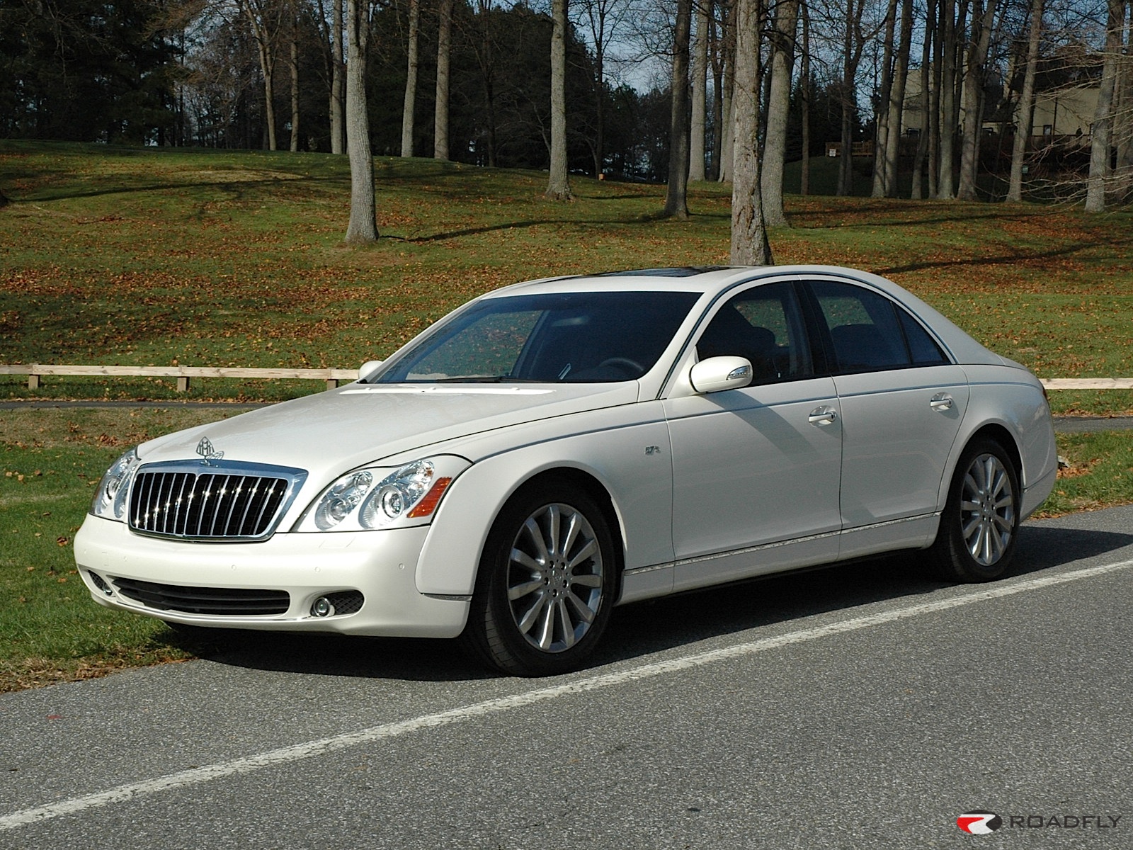 2010 Maybach 57 - Information and photos - Neo Drive