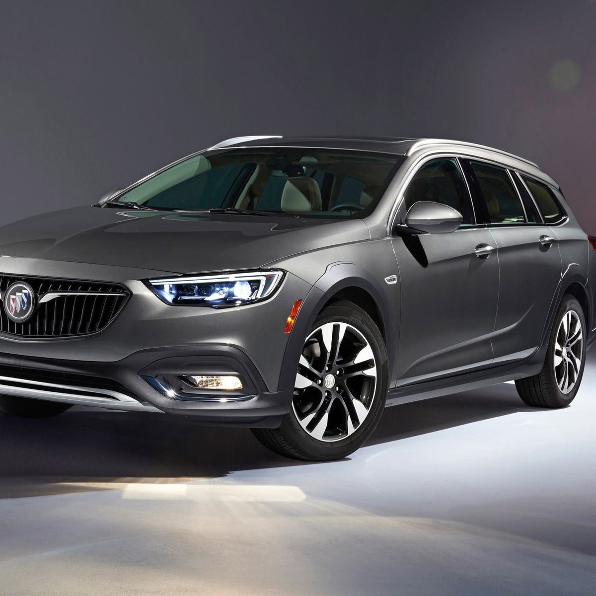 2018 Buick Regal TourX Dissected | Feature | Car and Driver