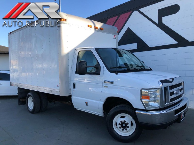 Pre-Owned 2010 Ford E350 Super Duty Commercial Cutaway Full-Size Van in  Santa Ana #S33516 | Auto Republic