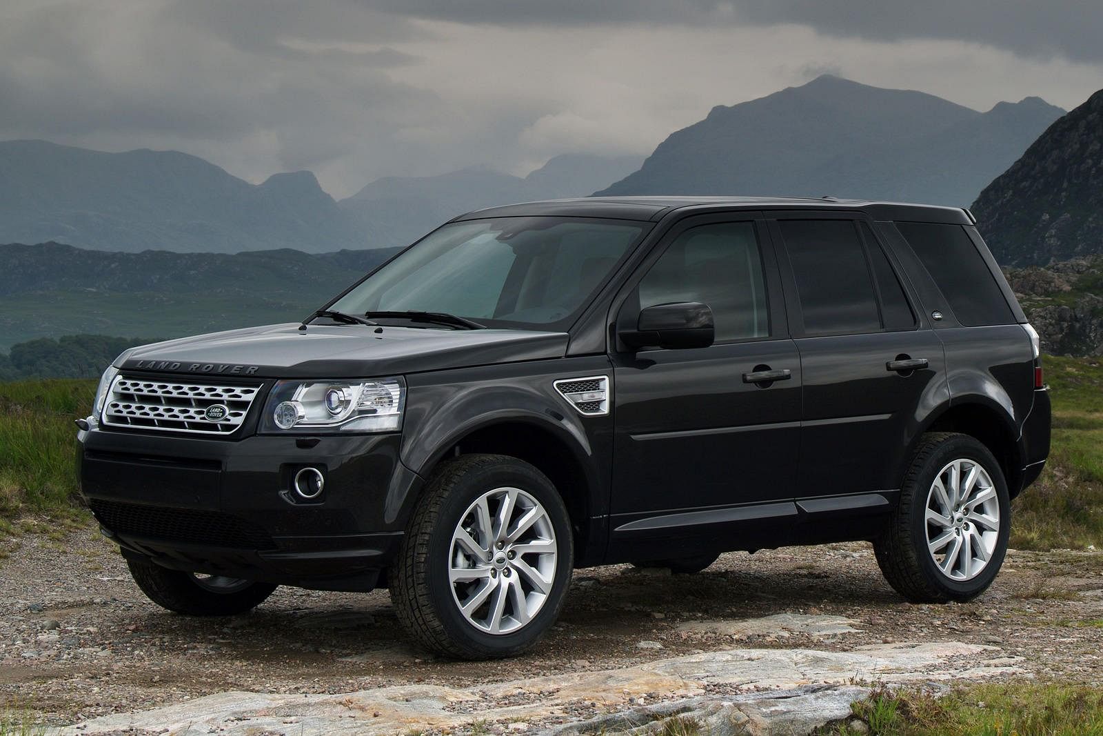 2012 Land Rover LR2 Price, Review, Pictures and Cars for Sale | CARHP