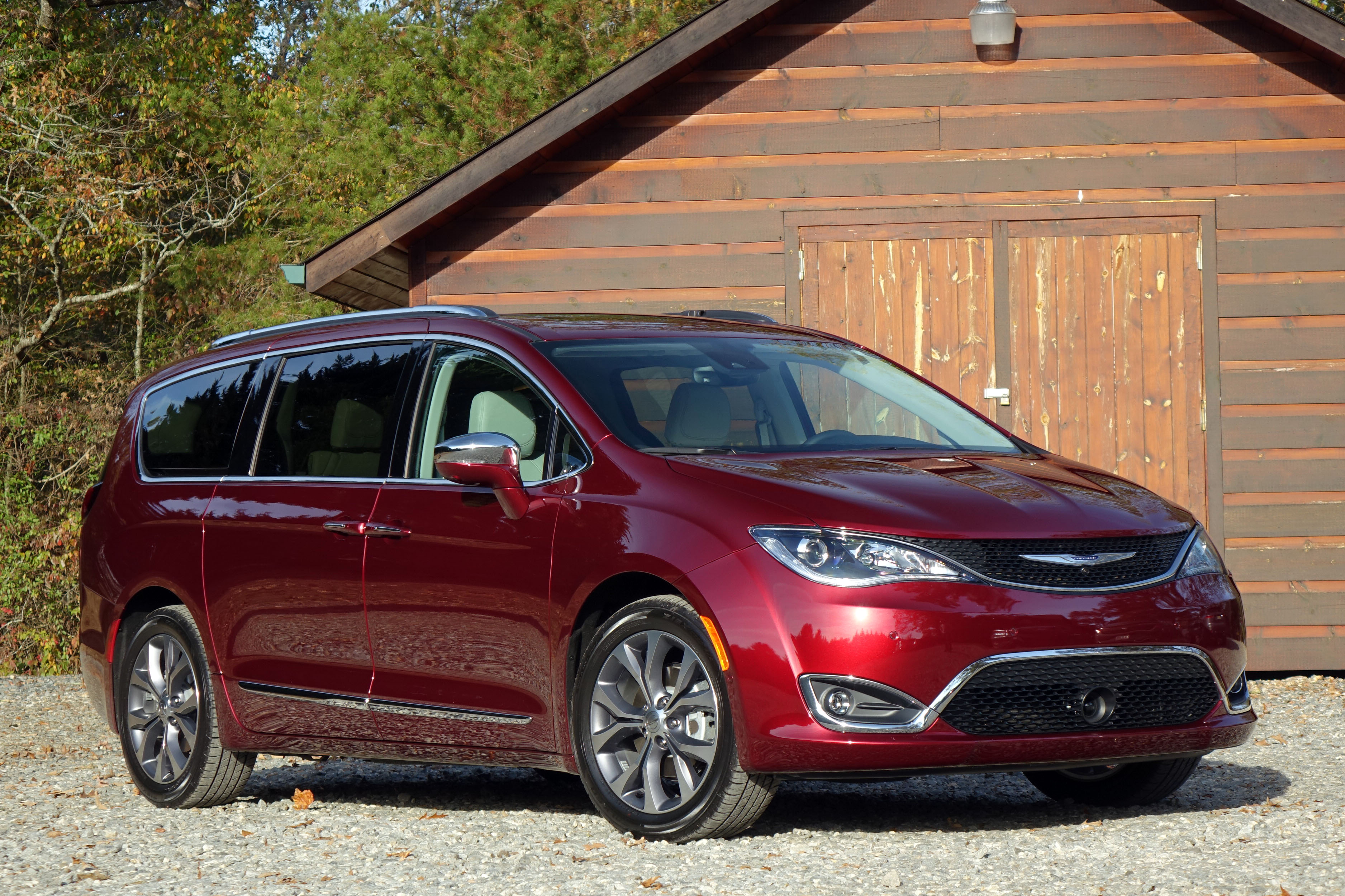 2017 Chrysler Pacifica Limited long-term road test: the kickoff
