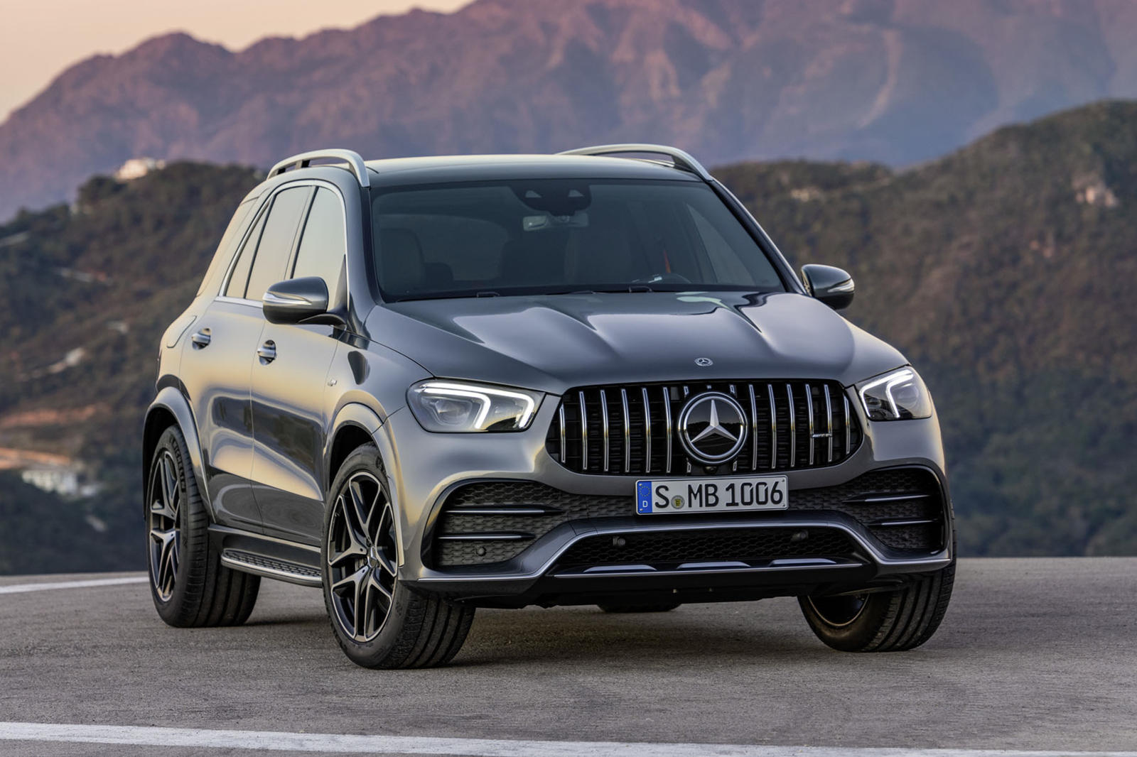 2022 Mercedes-AMG GLE 53 SUV Review, Pricing | Mercedes AMG GLE 53 SUV SUV  Models | CarBuzz