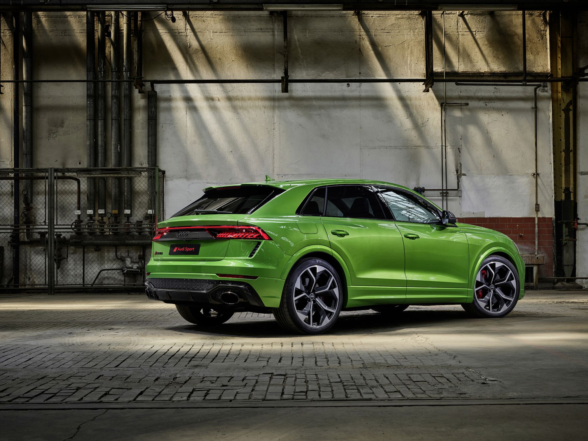 2020 Audi RS Q8 SUV Revealed With 600 HP - Pictures, Specs, Info