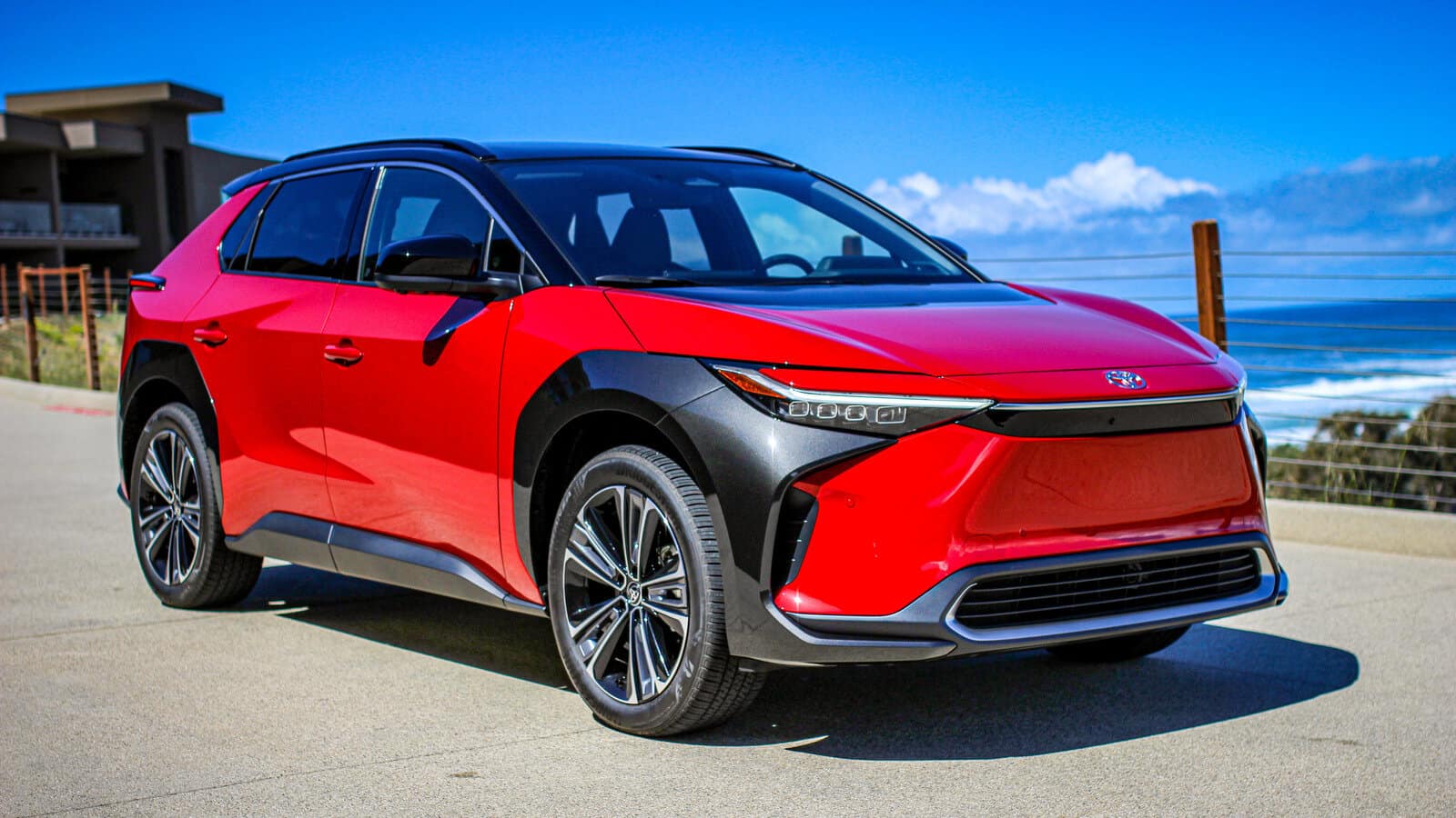 The 2023 Toyota bZ4X Wins Over the 2023 Kia Niro EV | NYE Toyota