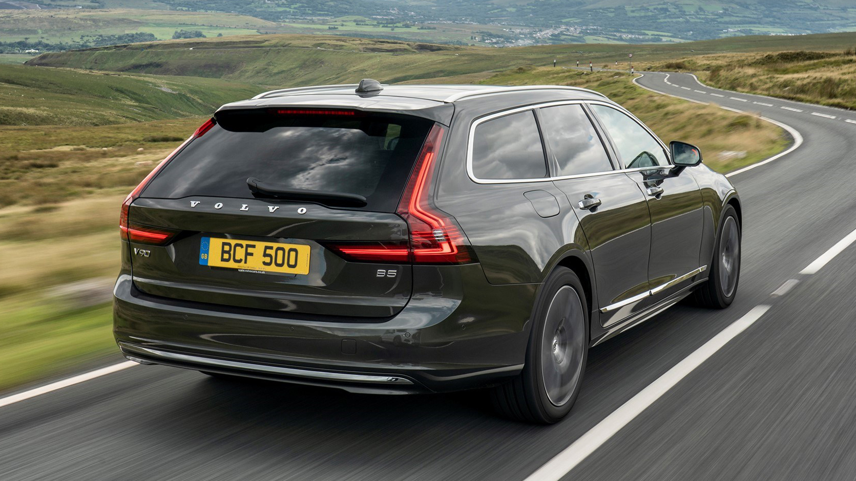 Volvo V90 Review 2023 | Top Gear