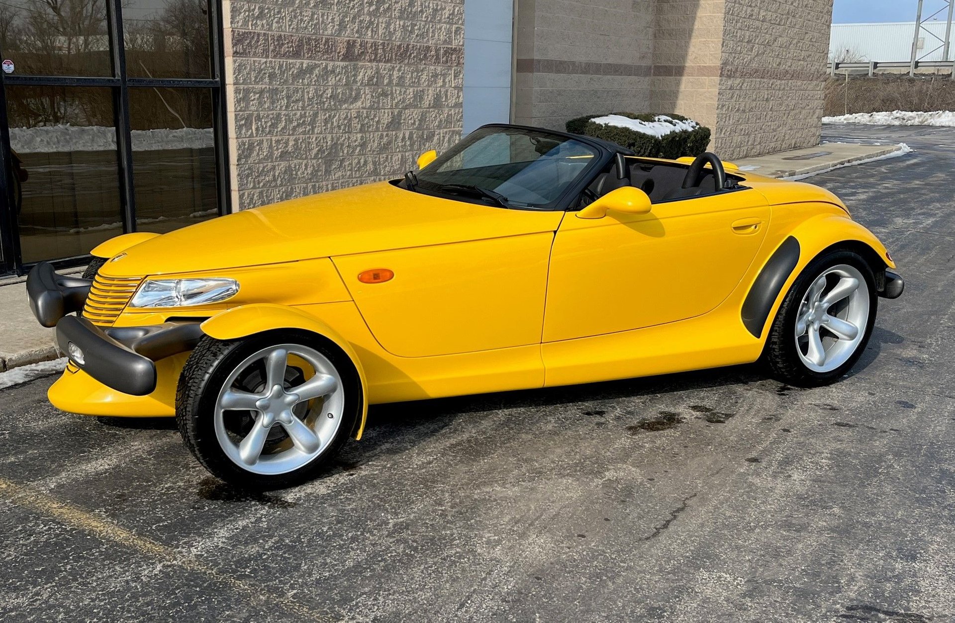 1999 Plymouth Prowler | Midwest Car Exchange