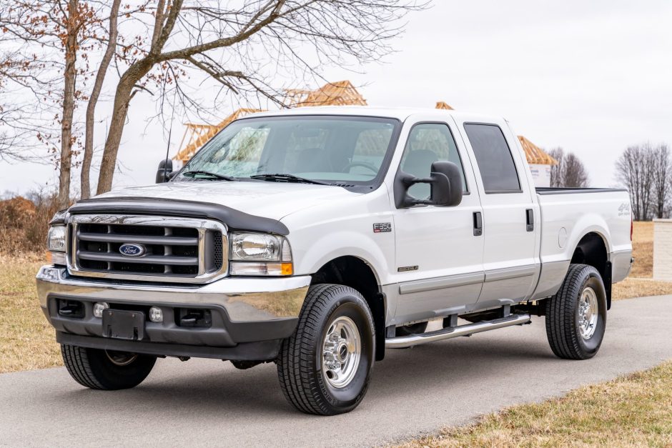 No Reserve: 40k-Mile 2002 Ford F-350 Lariat Crew Cab Power Stroke 4x4 for  sale on BaT Auctions - sold for $47,000 on March 6, 2022 (Lot #67,314) |  Bring a Trailer