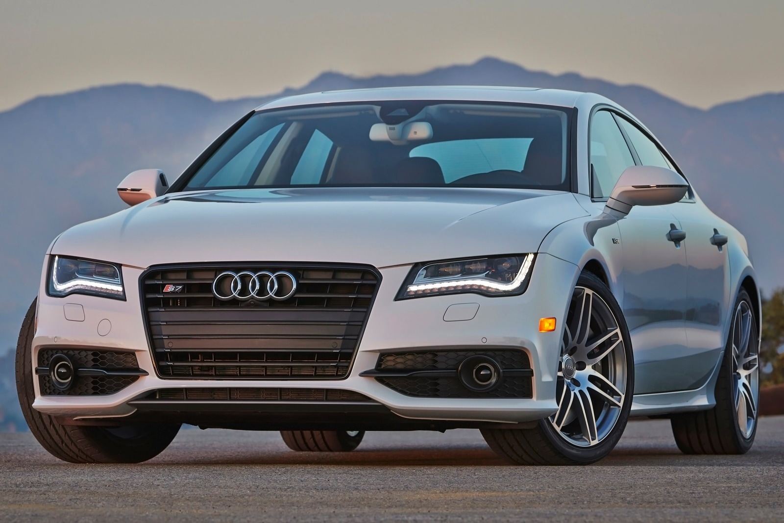 2015 Audi S7 Review & Ratings | Edmunds