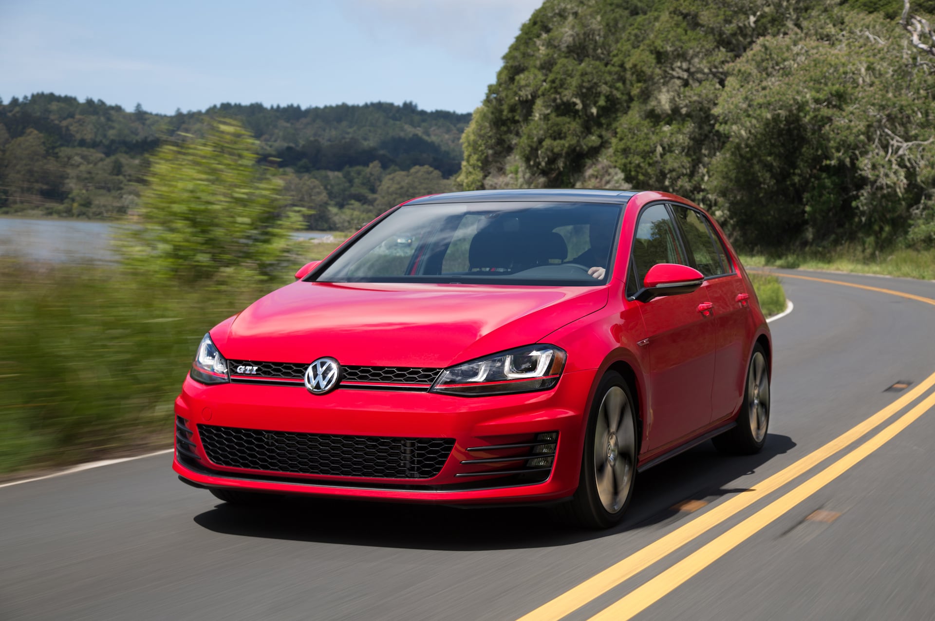 2015 Volkswagen Golf GTI S Performance Pack Review