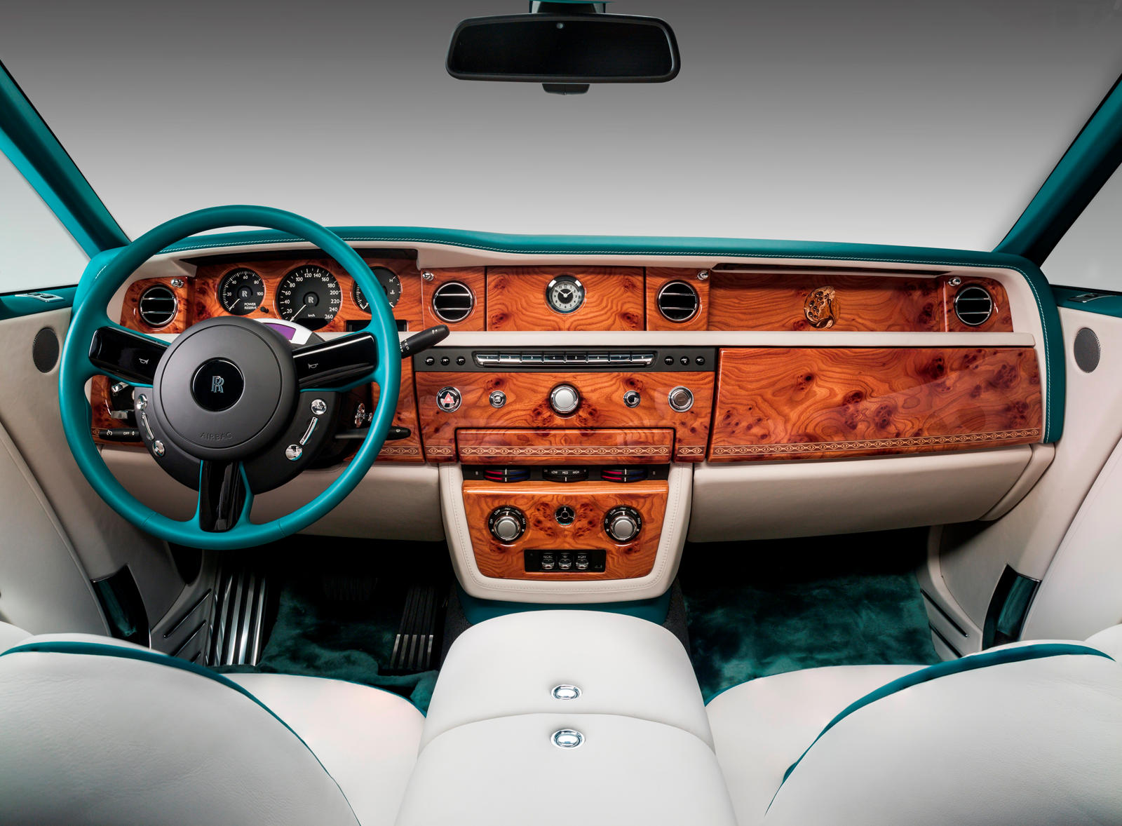 2015 Rolls-Royce Phantom Drophead Coupe Interior Photos | CarBuzz