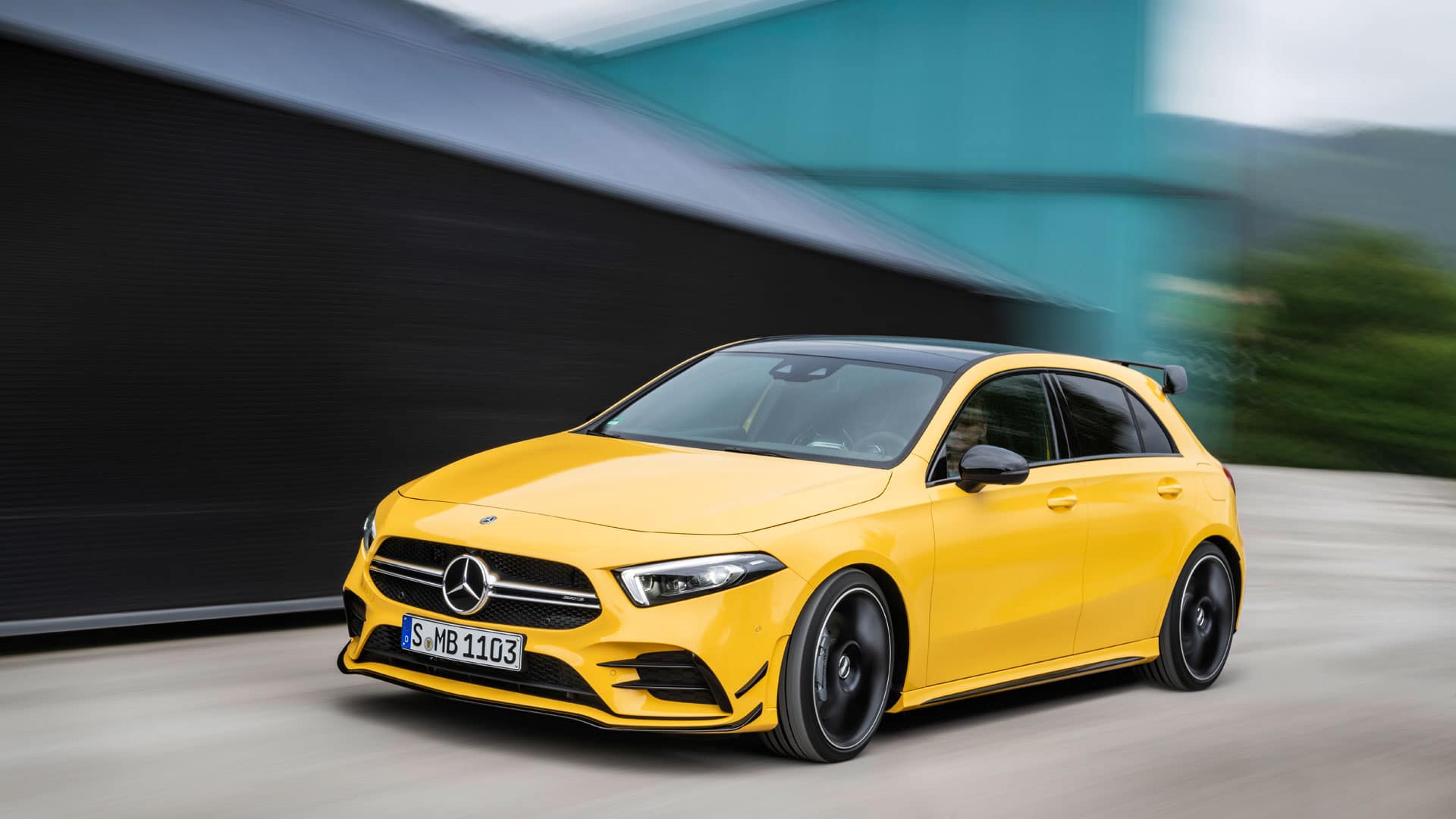 AMG A 35 vs. CLA 35: Which Should You Buy? | Mercedes-Benz of Smithtown
