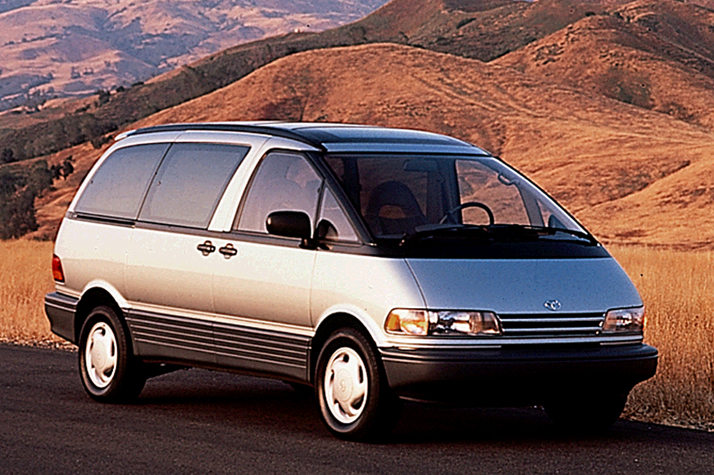 1991-97 Toyota Previa | Consumer Guide Auto