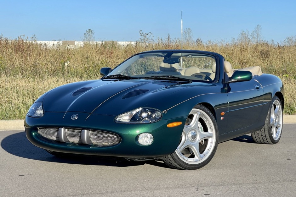No Reserve: 45k-Mile 2003 Jaguar XKR Convertible for sale on BaT Auctions -  sold for $28,000 on October 30, 2021 (Lot #58,480) | Bring a Trailer