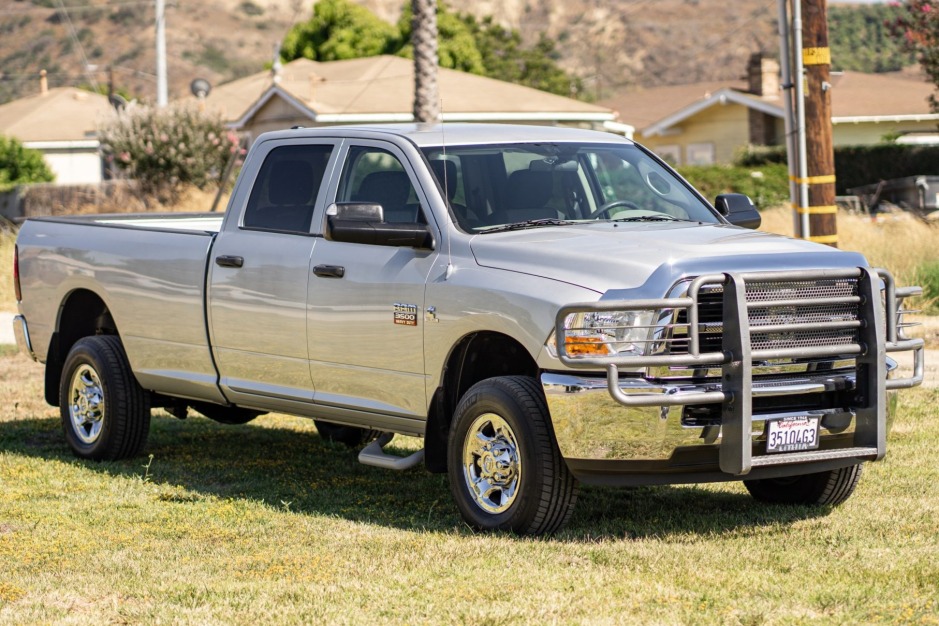 23k-Mile 2011 Ram 3500 ST Crew Cab Cummins 4×4 6-Speed for sale on BaT  Auctions - sold for $41,000 on August 16, 2022 (Lot #81,650) | Bring a  Trailer
