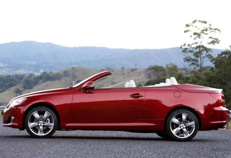 Lexus IS250C 2010 Review | CarsGuide
