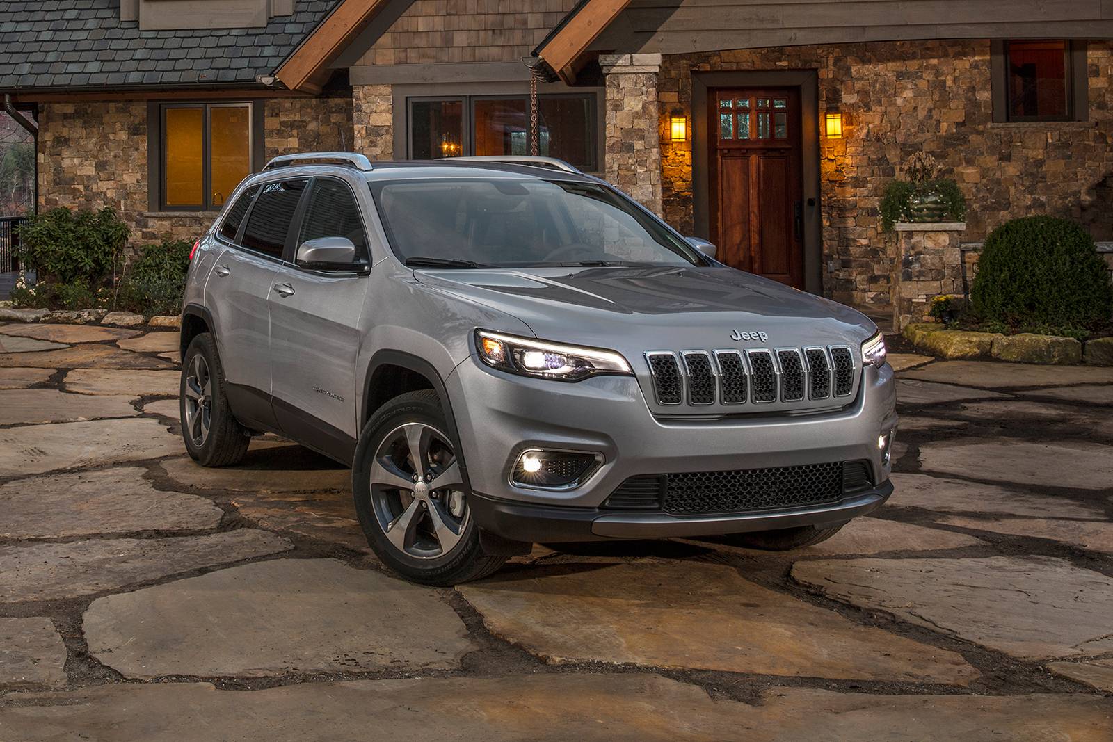 2020 Jeep Cherokee Review & Ratings | Edmunds