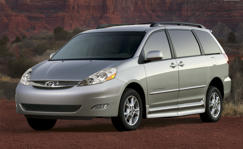 2009 Toyota Sienna Review, Ratings, Specs, Prices, and Photos - The Car  Connection