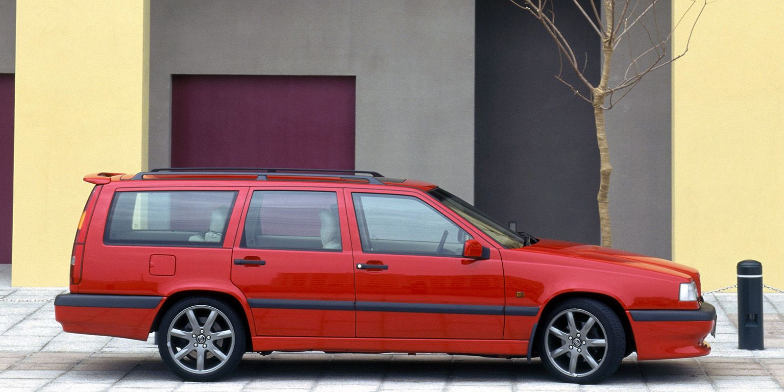 The 1996 Volvo 850 R Was the Beginning of Sensible Speed
