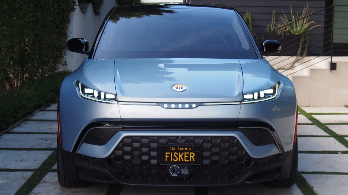 2023 Fisker Ocean SUV unveiled with rotating screen and doggie windows -  CNET