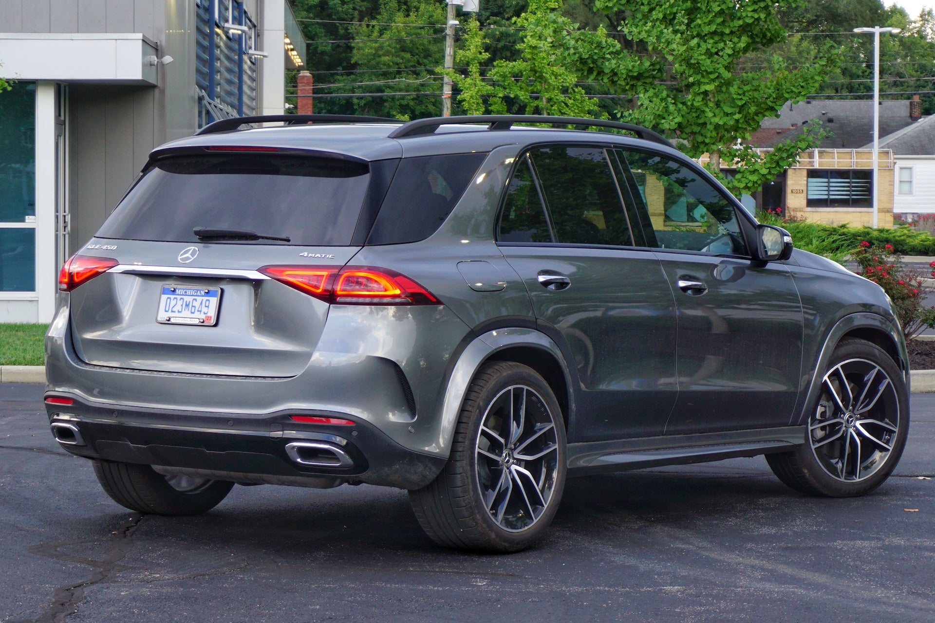 2022 Mercedes-Benz GLE450 Review: The SUV That Redefined Luxury Still Leads  the Pack