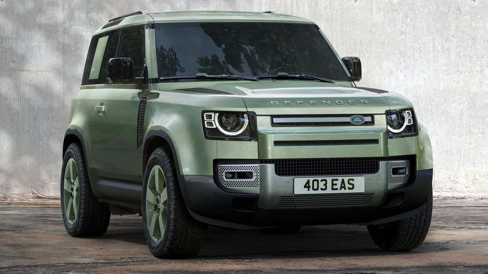 Land Rover boosts Defender production amid strong demand | HT Auto