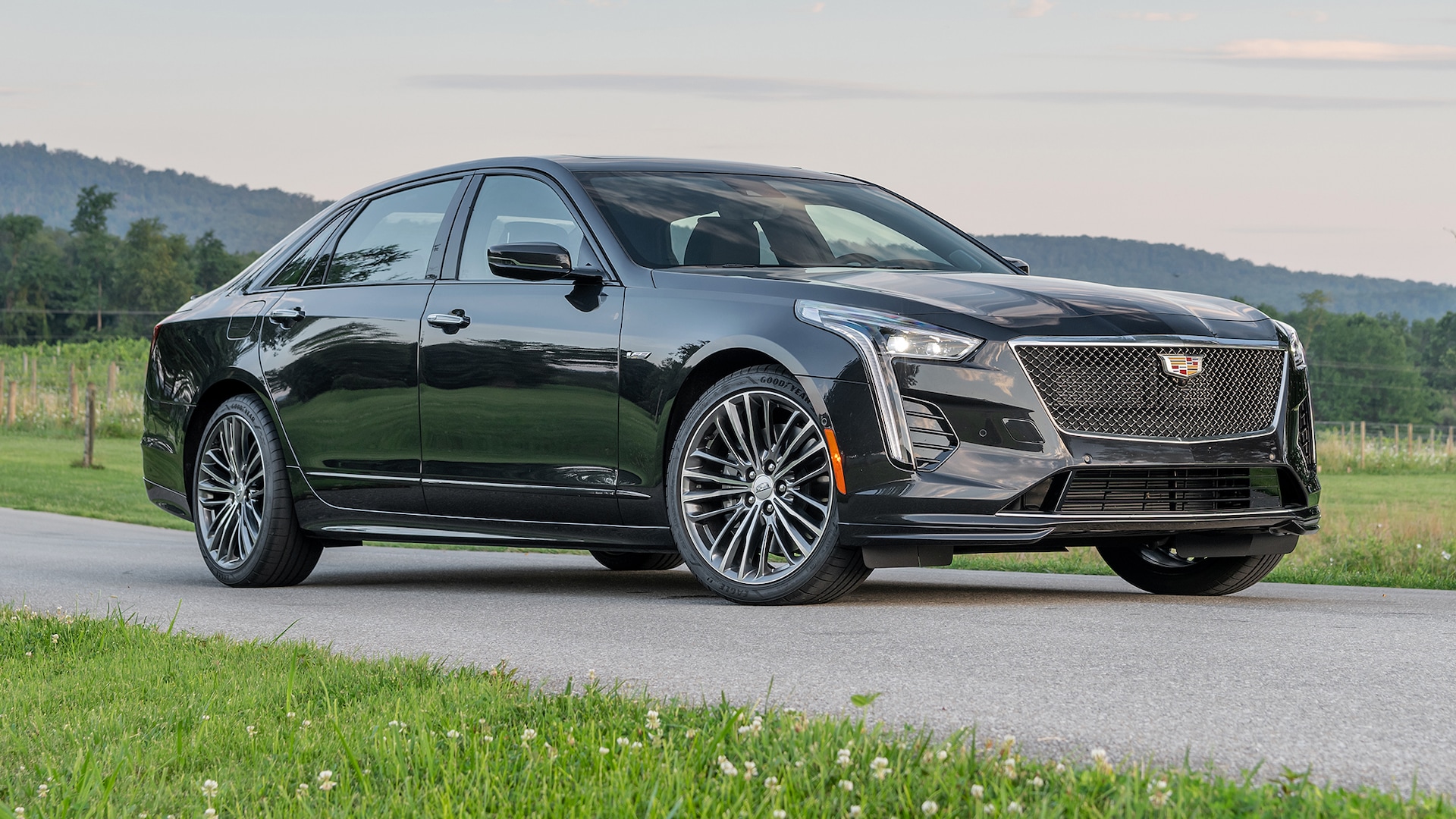 2019 Cadillac CT6-V Review: The 550-HP Blackwing V-8 Has Arrived