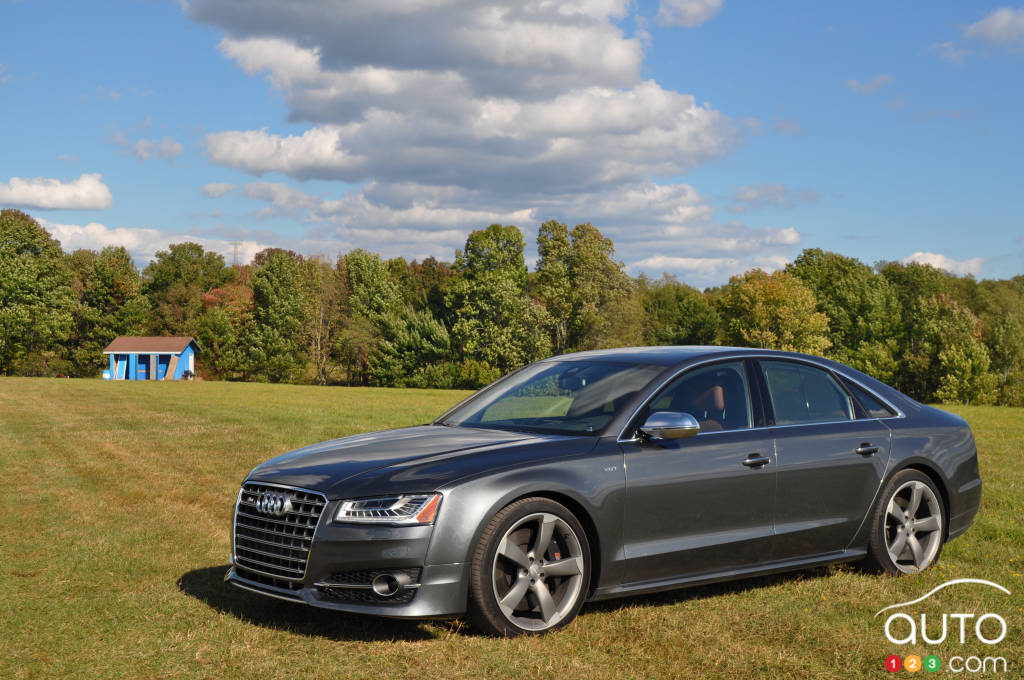 2015 Audi S8 Review Editor's Review | Car Reviews | Auto123