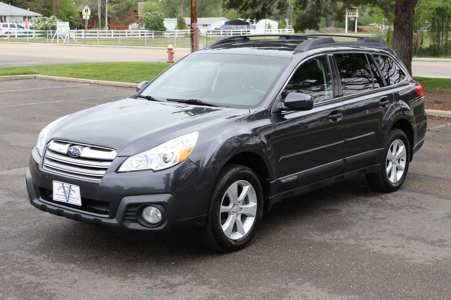 2013 Subaru Outback 2.5i Premium | Victory Motors of Colorado