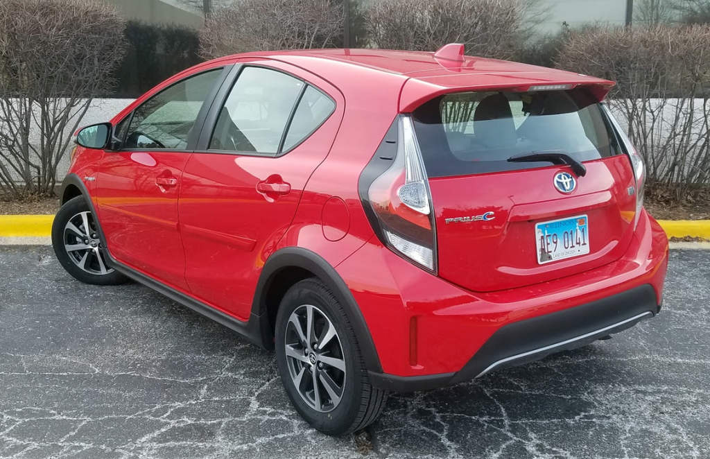 Test Drive: 2018 Toyota Prius c | The Daily Drive | Consumer Guide® The  Daily Drive | Consumer Guide®