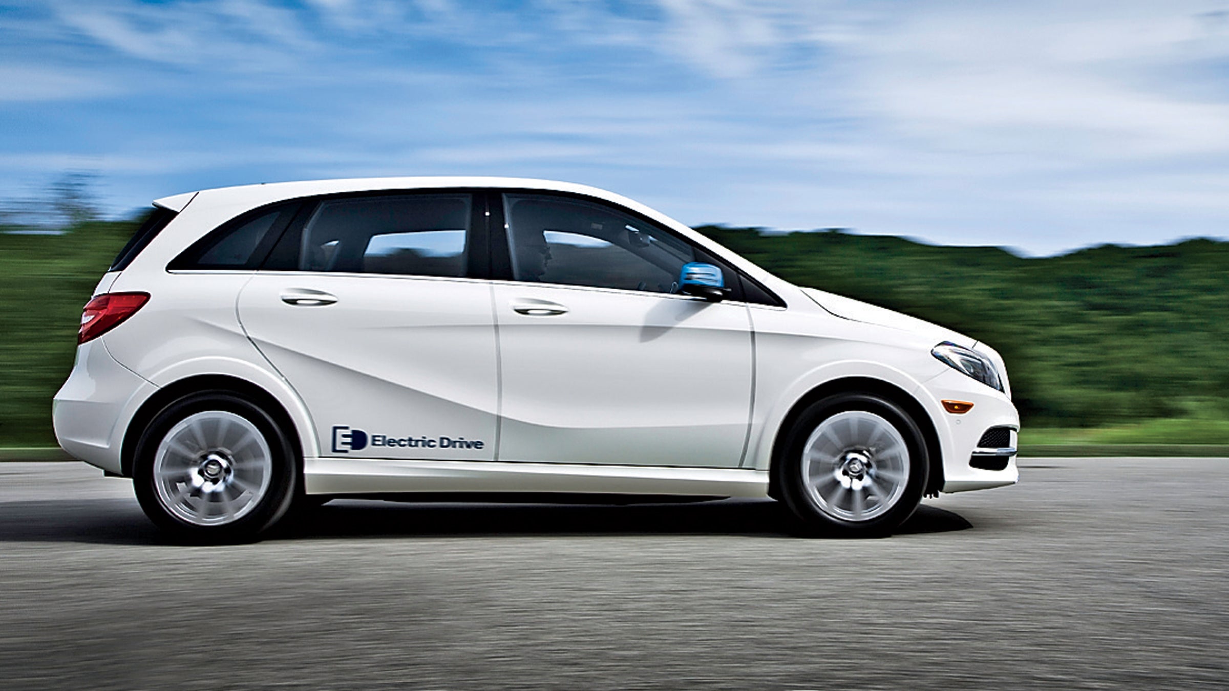Mercedes-Benz B-Class Electric Drive - Outside Online