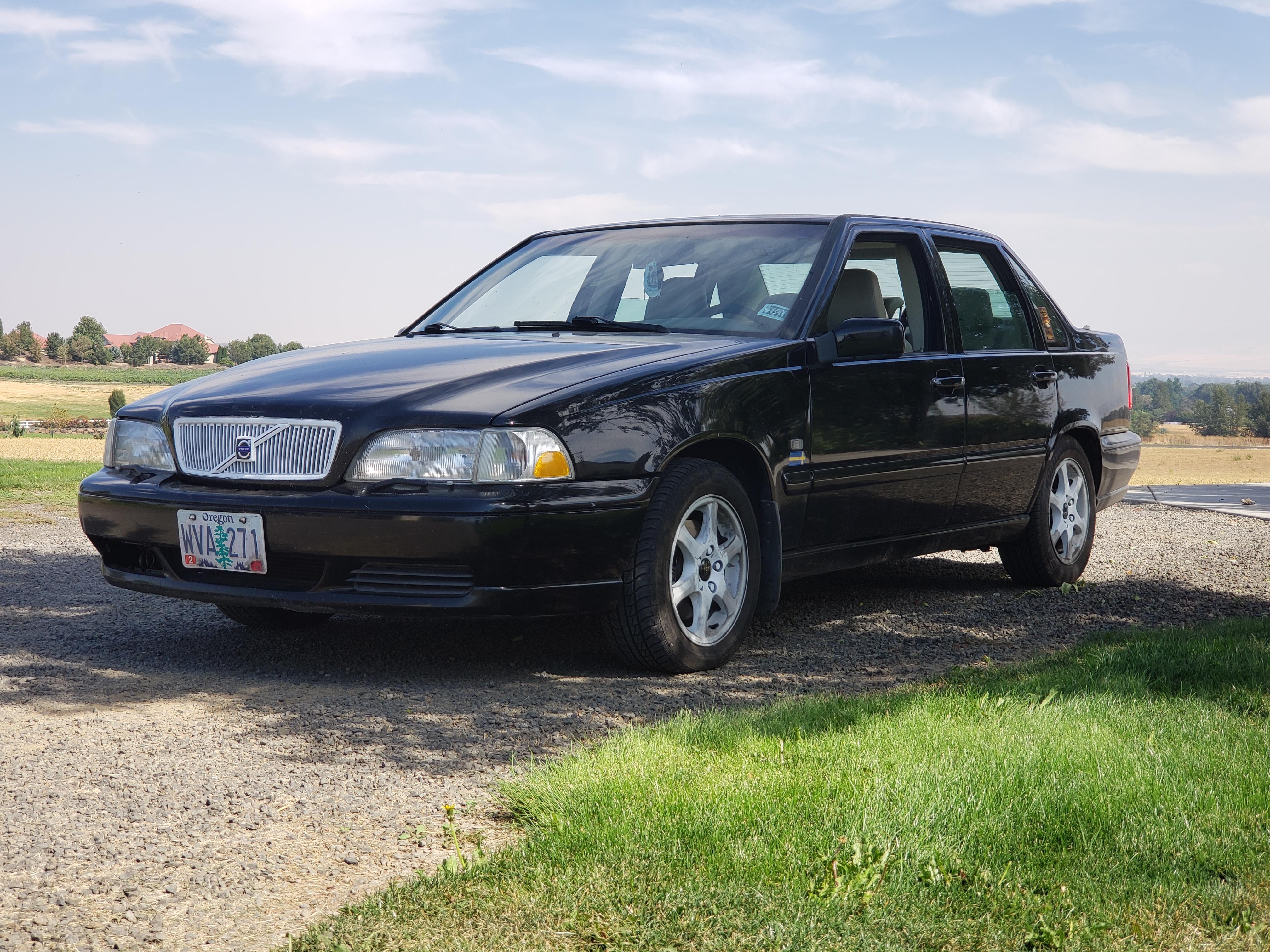 My 99 volvo s70. Such an outstandingly regular car. : r/regularcarreviews