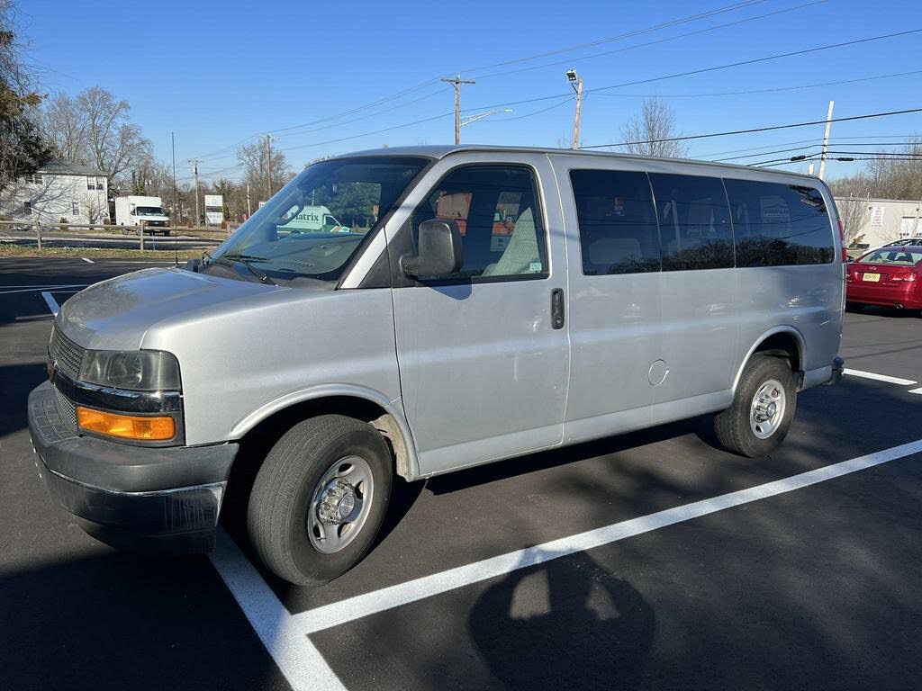 Used Chevrolet Express 2500 LT RWD for Sale (with Photos) - CarGurus