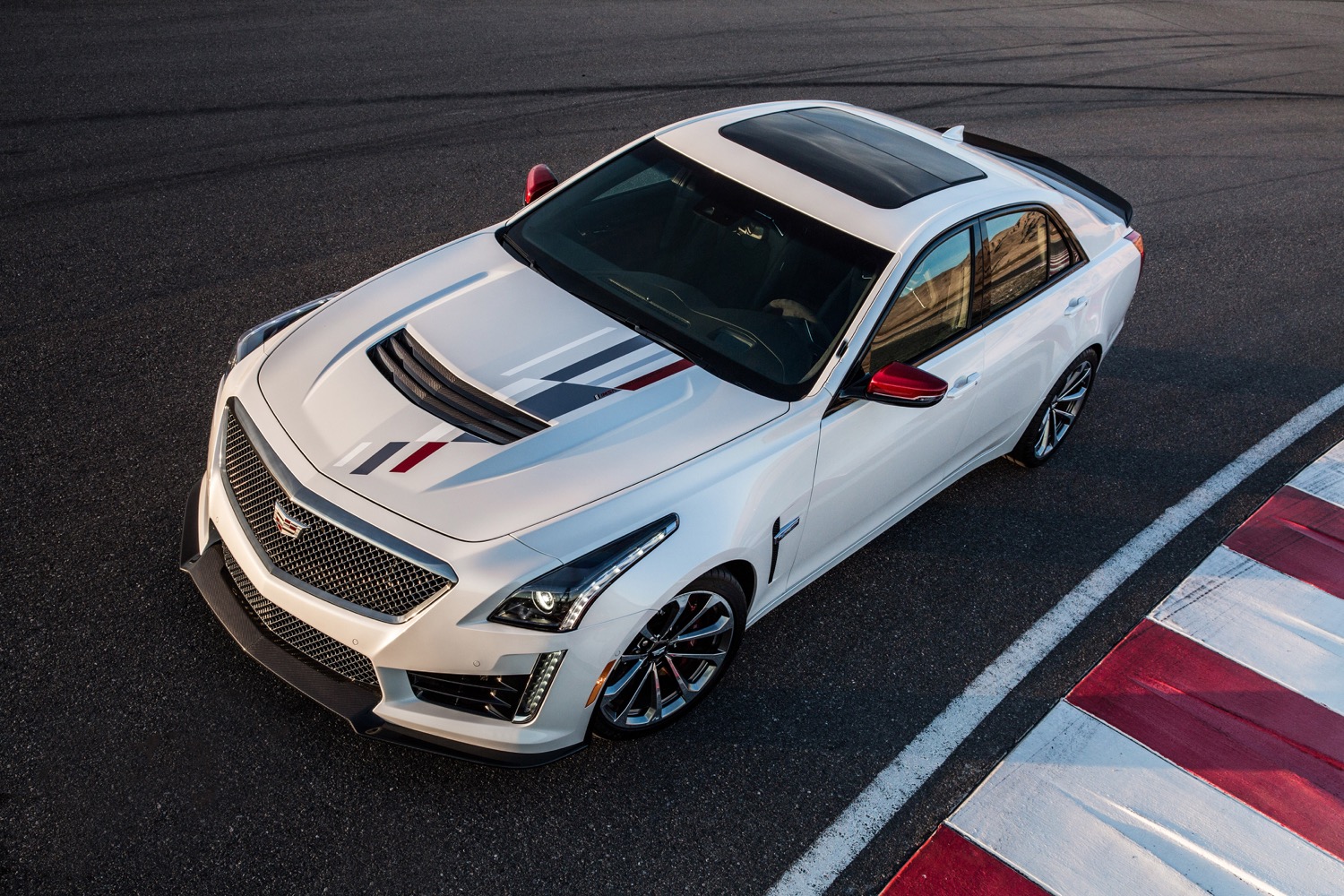 2019 Cadillac CTS-V: Two New Colors And Other Changes