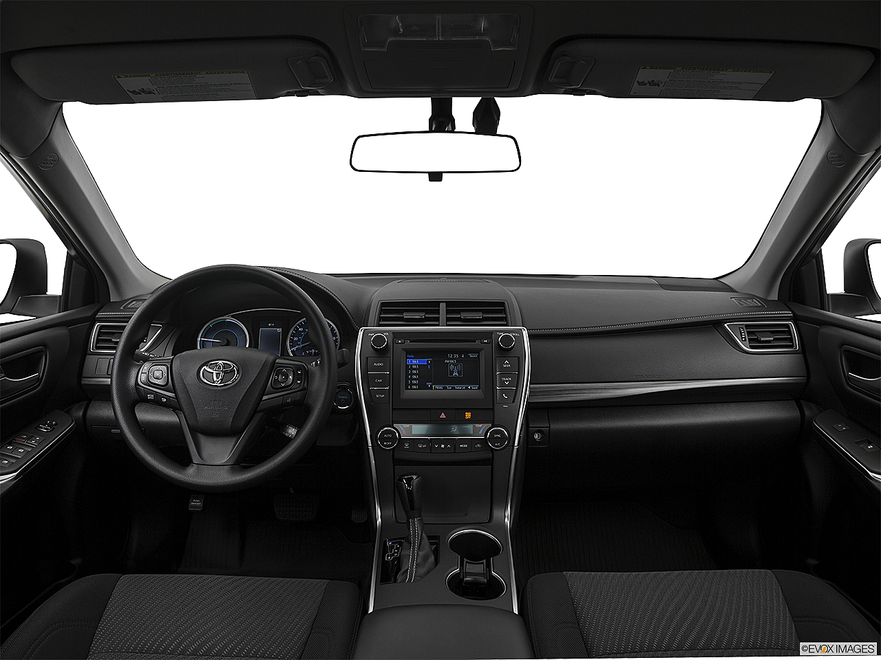 2017 Toyota Camry Hybrid LE 4dr Sedan - Research - GrooveCar