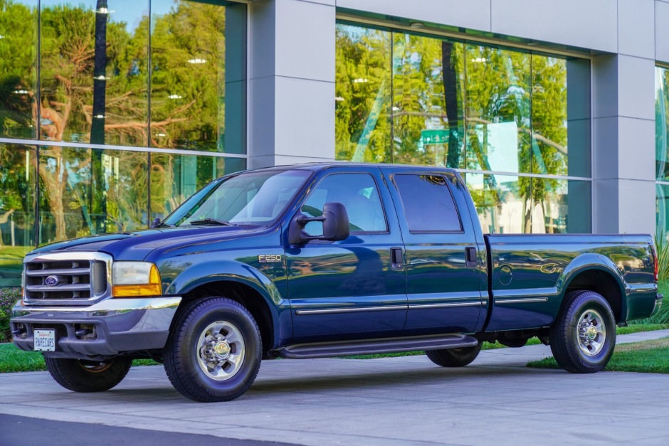 No Reserve: 1999 Ford F-250 Super Duty XLT Lariat Crew Cab for sale on BaT  Auctions - sold for $15,500 on August 9, 2022 (Lot #81,005) | Bring a  Trailer