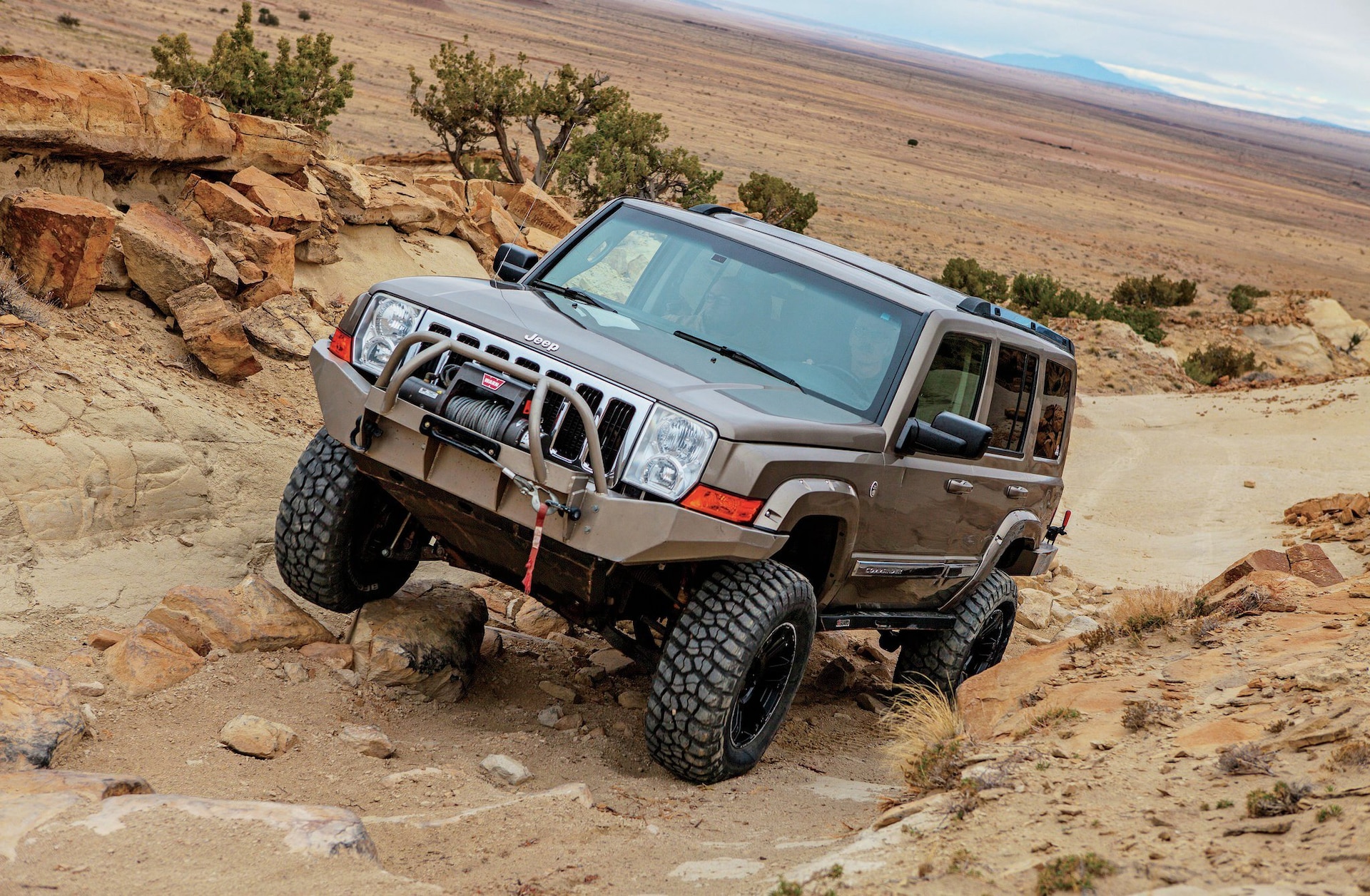 2006 Jeep Commander That Gets Wheeled Hard