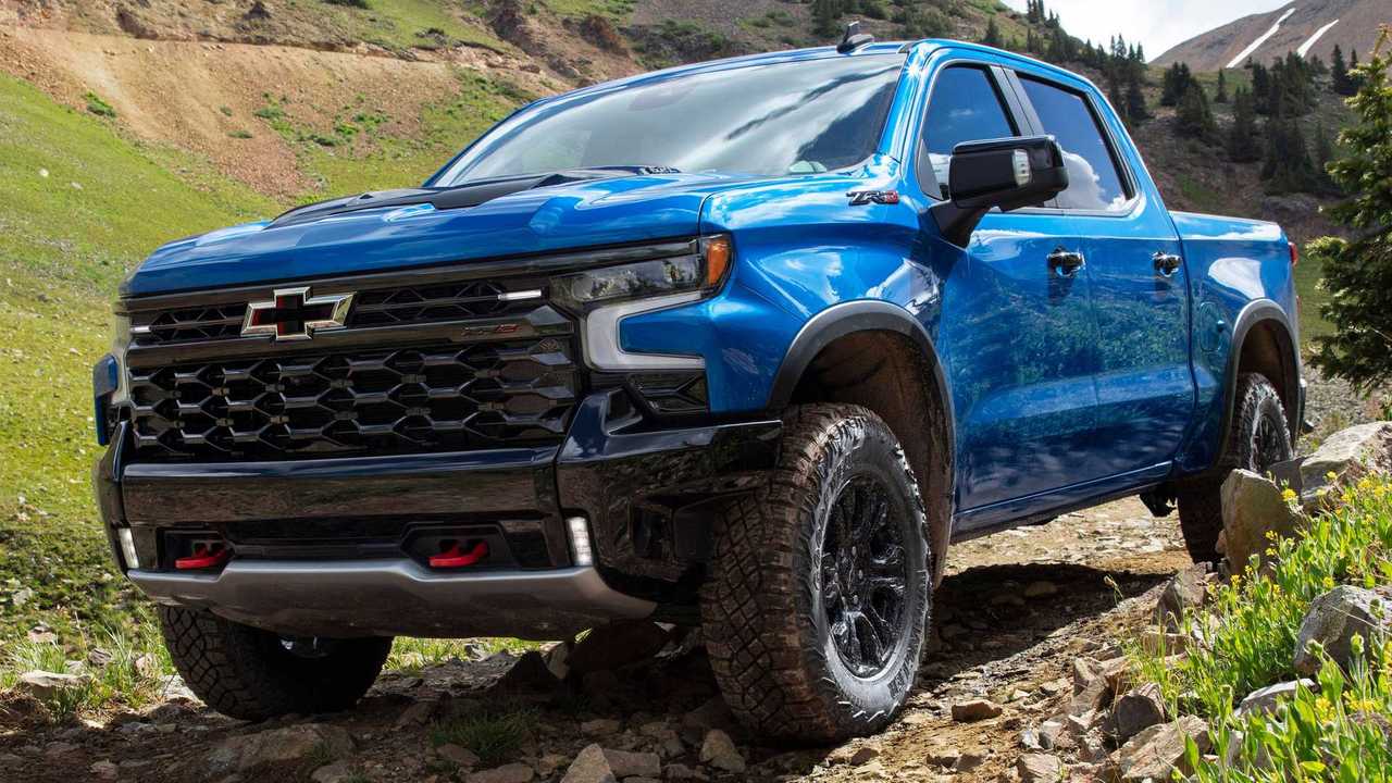 2022 Chevy Silverado Debuts With New Styling, Off-Road ZR2 Model