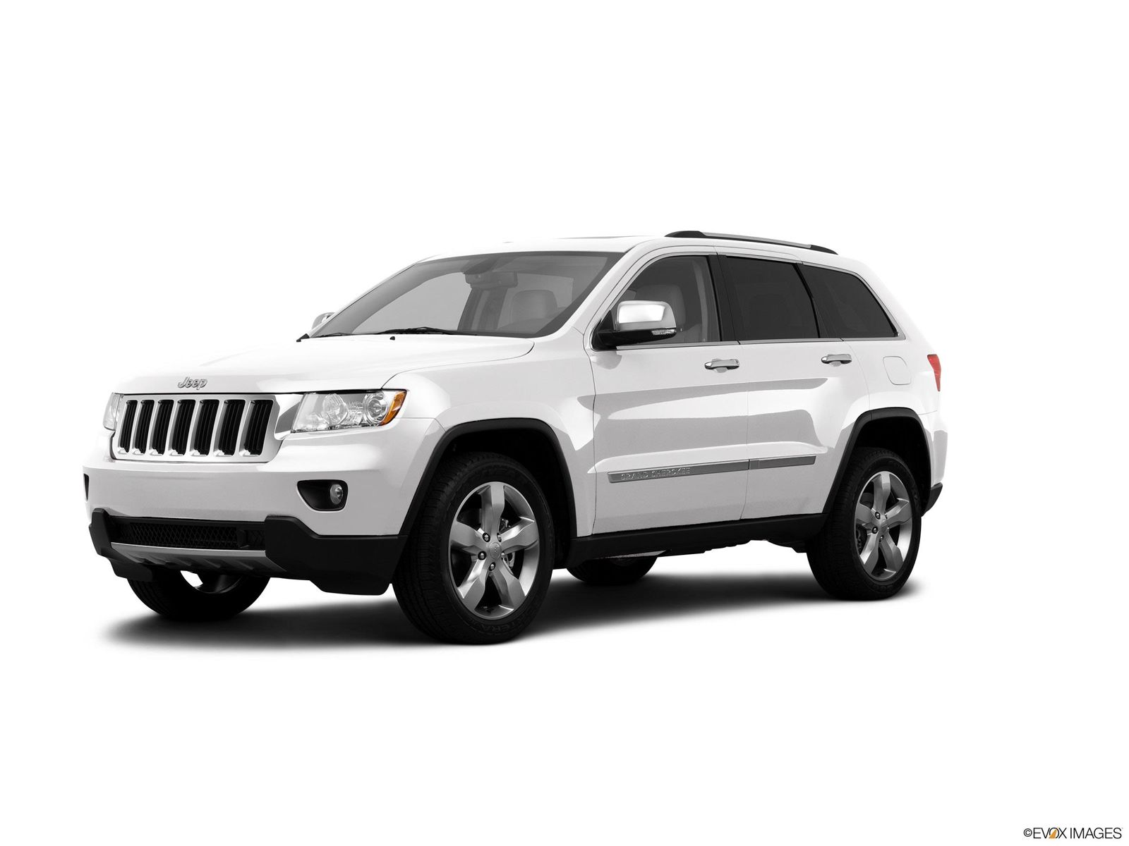 2013 Jeep Grand Cherokee Research, photos, specs, and expertise | CarMax