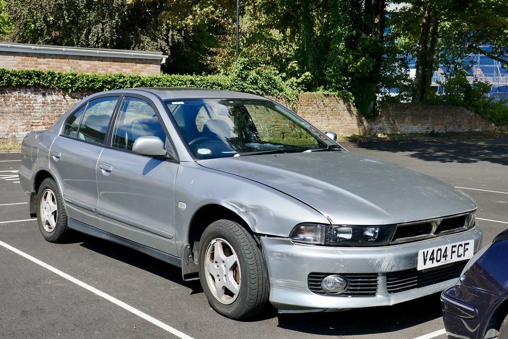 1999 Mitsubishi Galant GLS. | Becoming a bit harder to see, … | Flickr