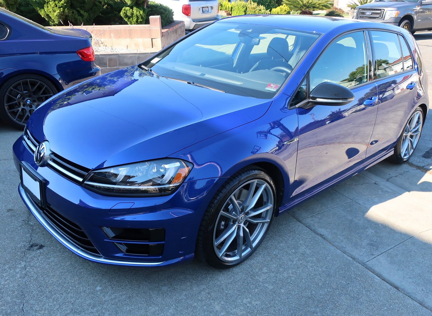 2017 Volkswagen Golf R (Blue) — DETAILERSHIP™