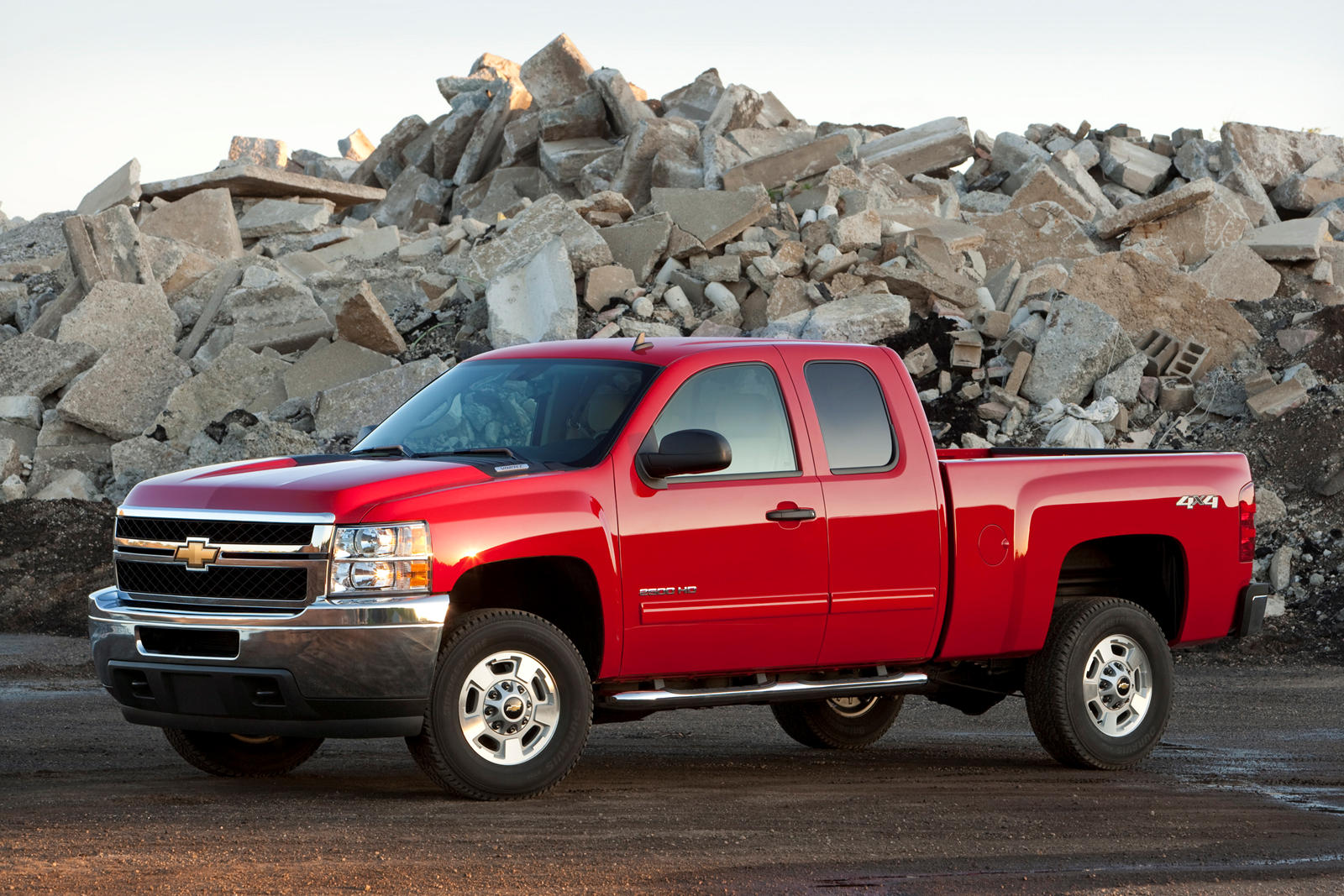 2009 Chevrolet Silverado 2500HD: Review, Trims, Specs, Price, New Interior  Features, Exterior Design, and Specifications | CarBuzz