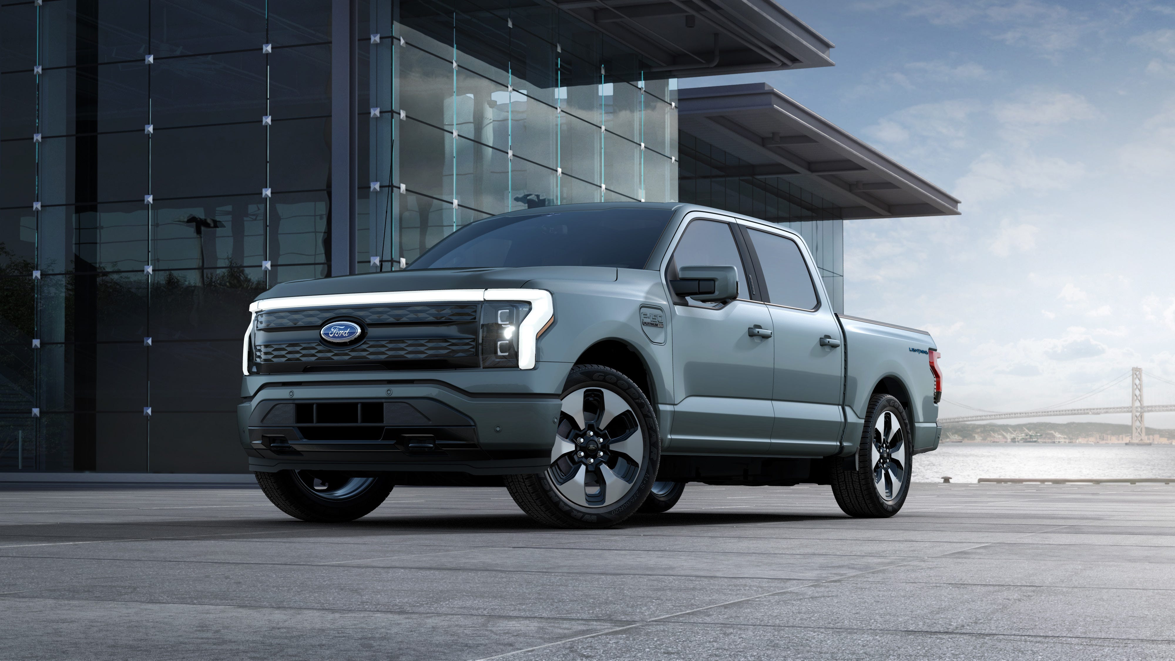 Ford F-150 Lightning pickup costs more to build, price goes up
