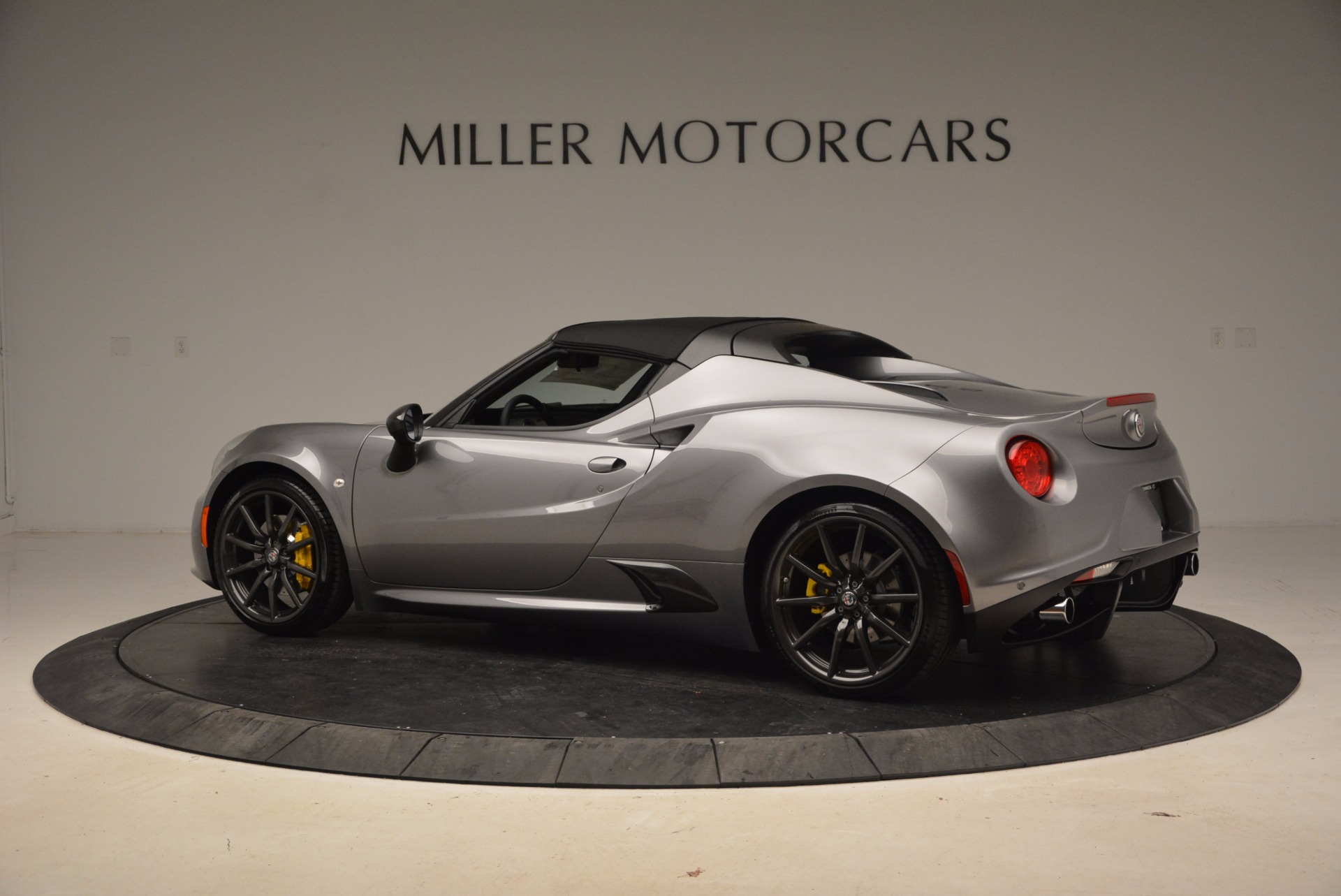 New 2018 Alfa Romeo 4C Spider For Sale (Special Pricing) | Bentley  Greenwich Stock #LW067